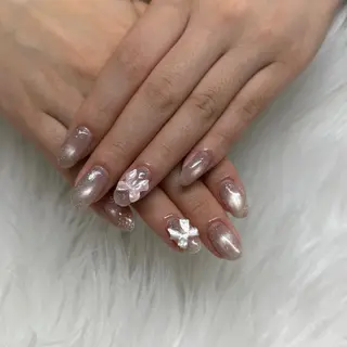 ネイル 💖𝓜𝓲𝓸 /7月予約受付中💖のネイルデザイン