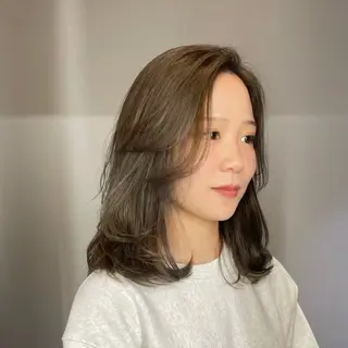 ミディアム 🦢パーマモデル 様募集中🦢AI🫧のヘアスタイル