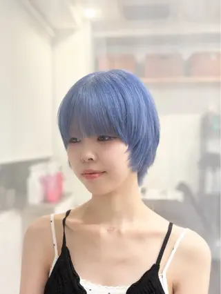 ショート カラー GaKu/ハイトーン /ブリーチ/レイヤーのヘアスタイル