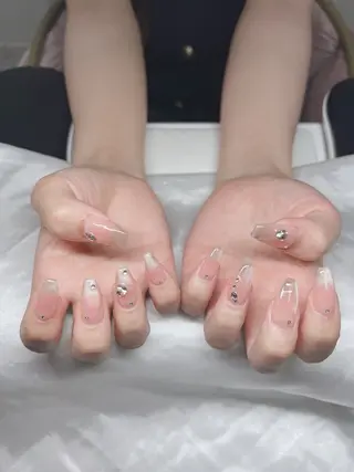 ネイル Lee Nails チップ長さだし専門店のネイルデザイン