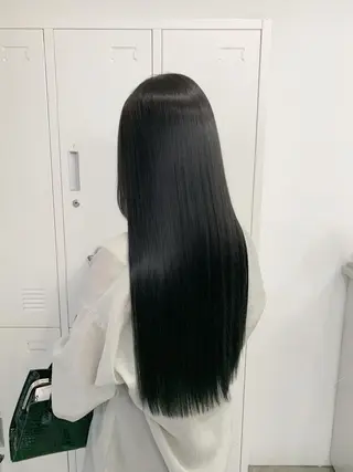 ロング 赤みゼロ/透明感 カラー🌿KANTAのヘアスタイル