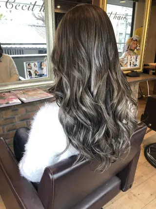 ロング カラー 美髪・艶髪特化美容師 RYOJIのヘアスタイル