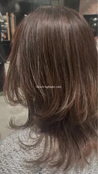 ミディアム カラー rin 🖤〈大宮〉のヘアスタイル