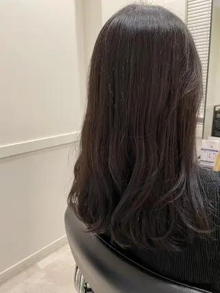 セミロング 齋藤 真子のヘアスタイル