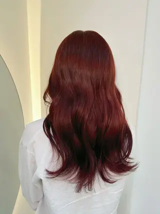 ロング カラー ヘアアレンジ 透明感カラー🩵 レイヤーカットYUIのヘアスタイル