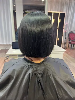ショート ⚡️ エマ🥑のヘアスタイル