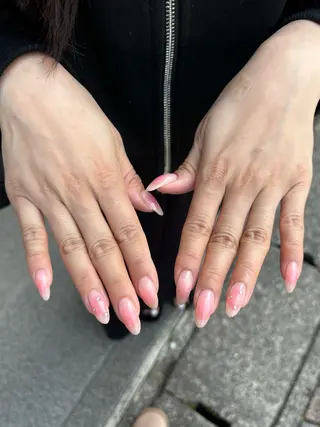 ネイル Nailst AKINAのネイルデザイン