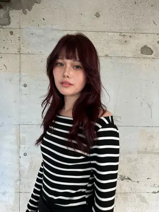 ロング カラー Liere Muuのヘアスタイル