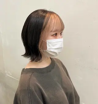 カラー 樽川 紗月のヘアスタイル