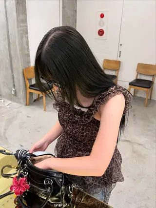 ロング レディースカラー✨ urara渋谷のヘアスタイル