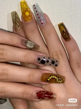 ネイル ToliyDeliy Nail Salonのネイルデザイン