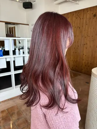 ロング カラー 川元 汐音のヘアスタイル