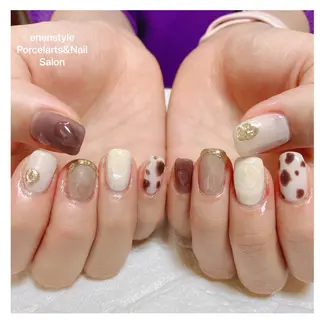 ミディアム ネイル 🐾enen style 🐾のネイルデザイン