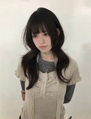 ロング カラー Hanaka🪷 ニュアンス×レイヤーのヘアスタイル