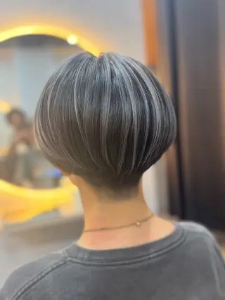 ショート カラー 高円寺946 伊畑優希のヘアスタイル