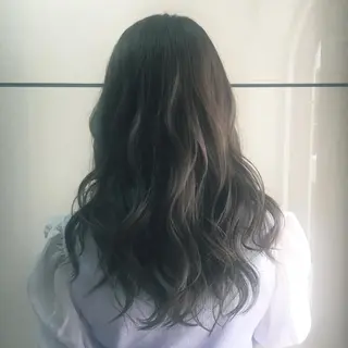 ロング カラー 前濱 ノゾミのヘアスタイル