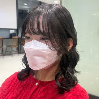 セミロング パーマ 韓国風パーマ🌿コテ 巻き風パーマ/るいのヘアスタイル