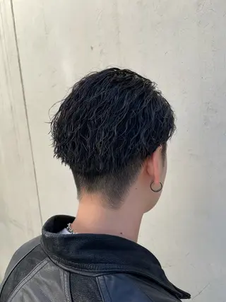 ショート カラー パーマ ヘアアレンジ メンズ 亀井隆汰/メンズ専門 パーマ/フェード可のヘアスタイル