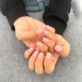 ネイル LUCULIA銀座 西山のネイルデザイン
