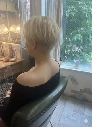 ショート 新宿御苑/ショート ショートボブ/山口のヘアスタイル
