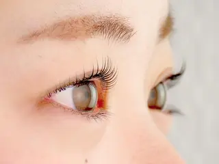 マツエク・マツパ 🔰Eye Risの眉毛・アイブロウイメージ