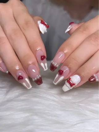 ネイル Nails by Akariのネイルデザイン