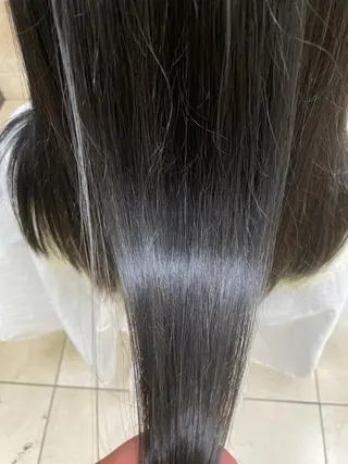 ロング 前田 菜奈子のヘアスタイル