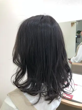 ミディアム カラー レイヤーカット/ ハイライト　千咲季のヘアスタイル