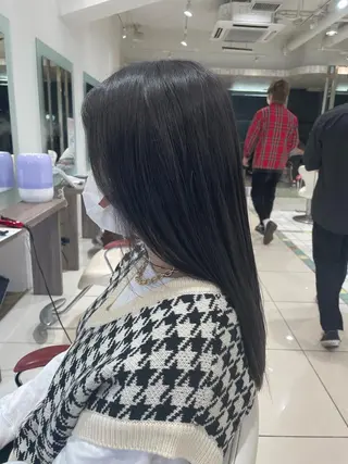 セミロング カラー 中野 竜介のヘアスタイル