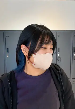 ミディアム カラー 🌊インナーカラー 🐬櫻井海星のヘアスタイル