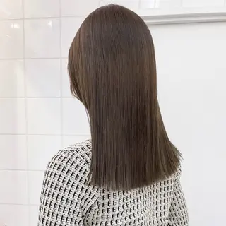 セミロング 🧚🏻透明感カラー 🫧フウワのヘアスタイル