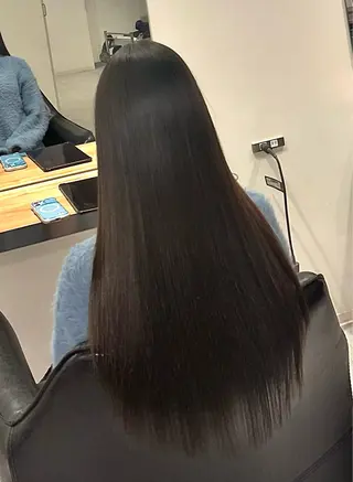 ロング 久次米智人/艶/美髪 /透明感カラーのヘアスタイル