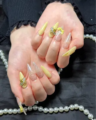 ネイル Lyna 池袋 ロングネイルのネイルデザイン