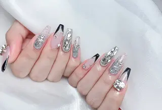 ネイル 🎀M nails✨ ビューティーのネイルデザイン