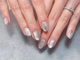 ネイル 💫ゆか_ Nailartistのネイルデザイン