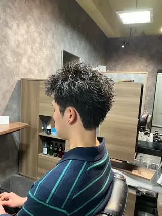 ショート SWELL  高峰 将生  メンズ専門のヘアスタイル