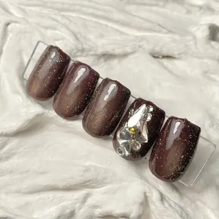 ネイル Legit nail salonのネイルデザイン