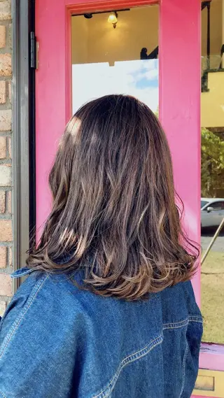 セミロング やました りなのヘアスタイル