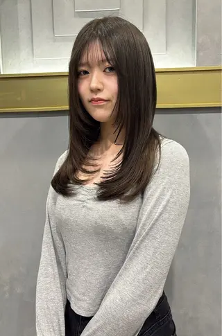 セミロング 近藤 大誠のヘアスタイル