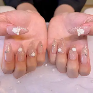 ネイル nail salon e'mu💐のネイルデザイン