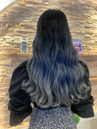 ロング カラー 佐野 大貴のヘアスタイル