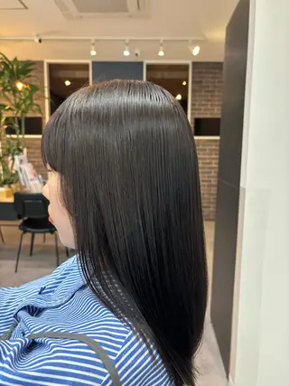 セミロング ✨髪質改善カラー✨ ストレート☔脇田のヘアスタイル