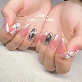 ネイル R inのネイルデザイン