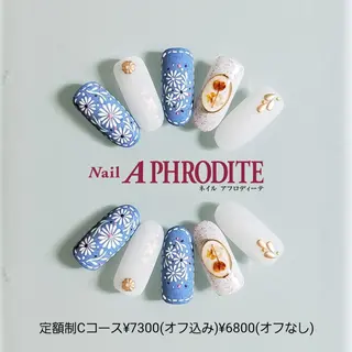 ネイル Nail  Aphroditeのネイルデザイン