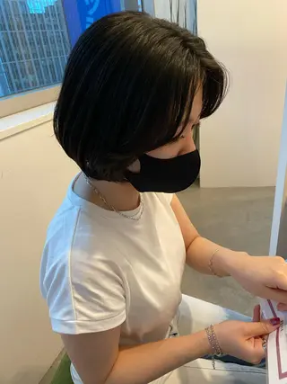 ショート カラー 、 、のヘアスタイル