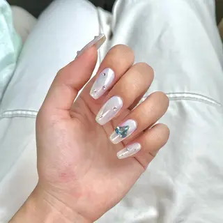 ネイル One’Ness Nana🤍のネイルデザイン