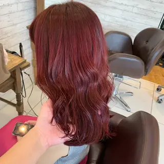 カラー 天野 利咲のヘアスタイル