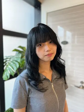 セミロング Liere Muuのヘアスタイル
