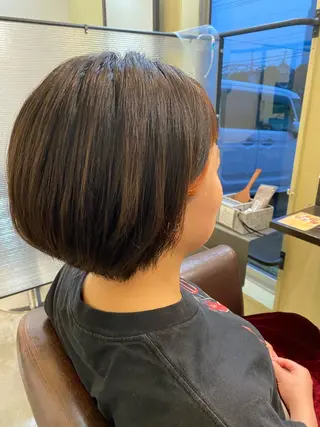 ショート 石川 信英のヘアスタイル