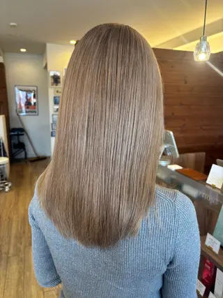セミロング mayuka GRUNWAYのヘアスタイル